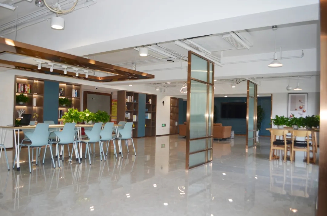 1633659278359005.jpg 4.webp.jpg